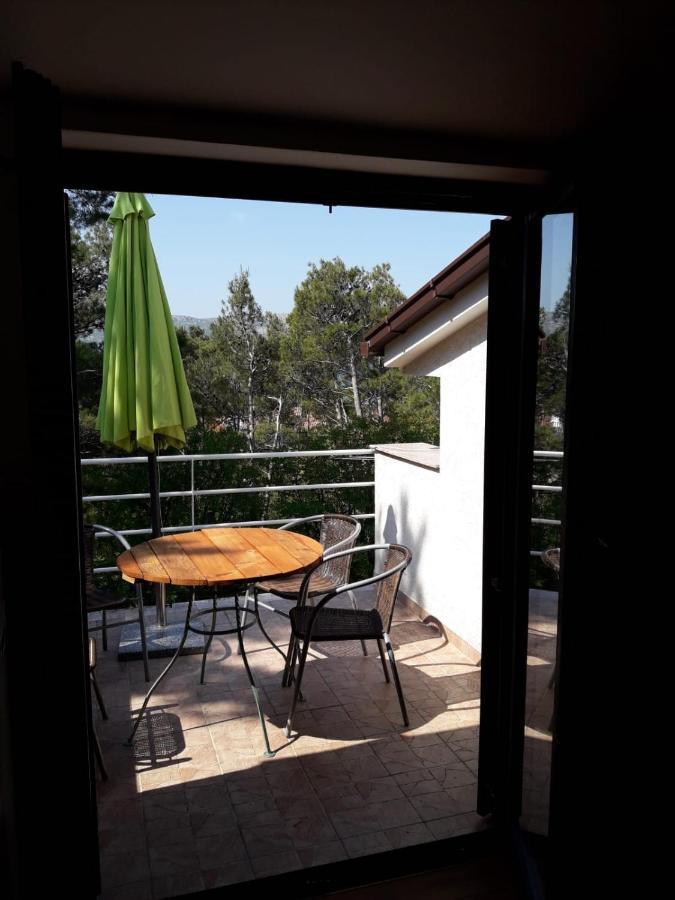 Apartment Fera Селине Екстериор снимка